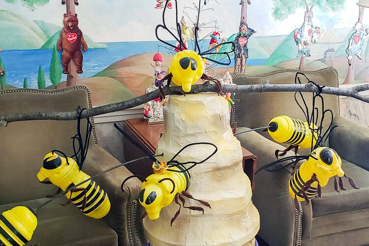 beelightful_darla_arnold _samanatha_fryberger.jpg